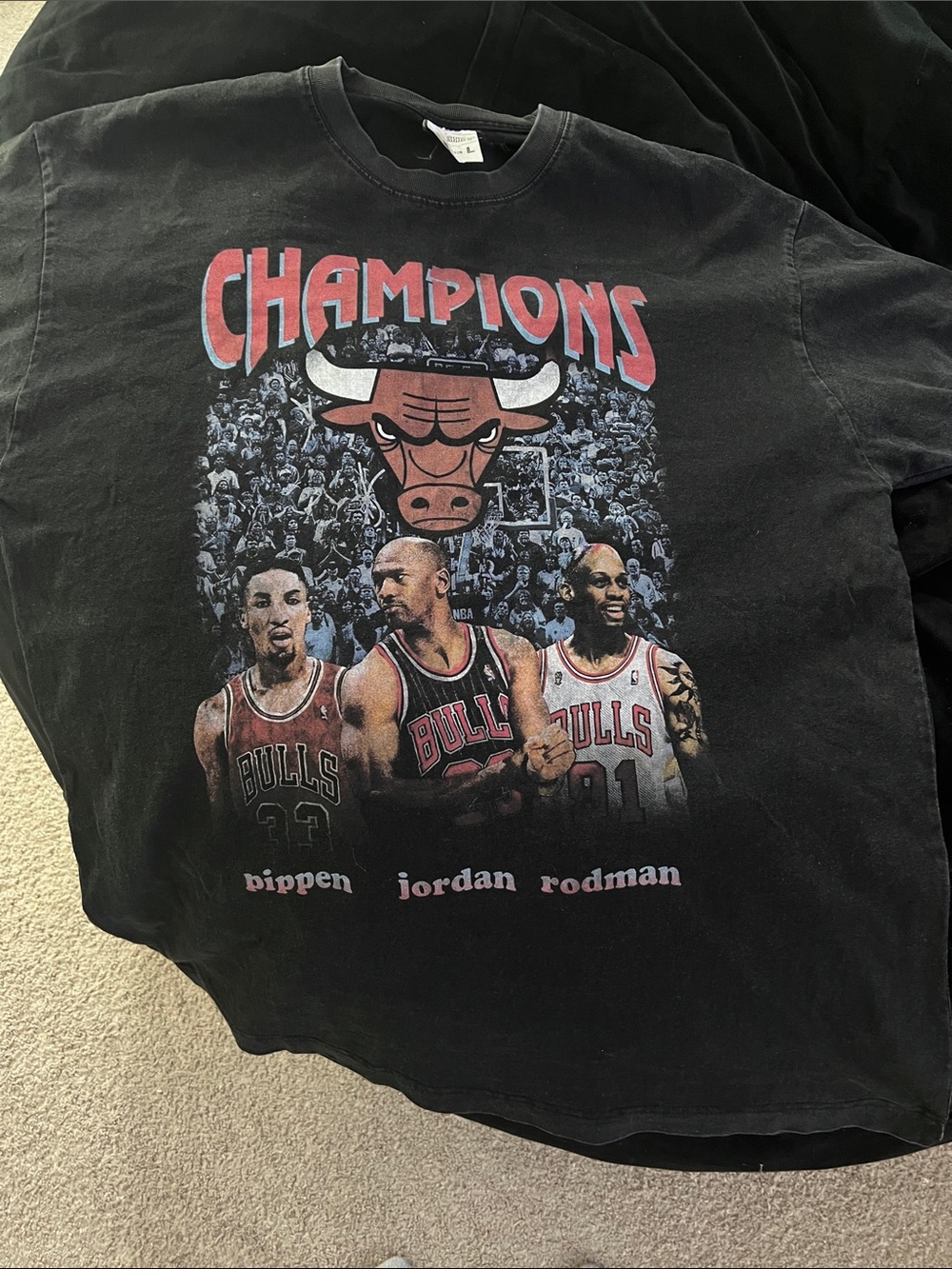 Chicago Bulls Black 'Champions' Graphic Tee - Jordan Pippen Rodman